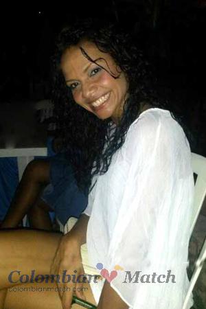 151848 - Luz Mary Age: 45 - Colombia