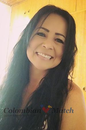 153450 - Raquel Age: 54 - Colombia