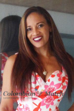 154438 - Yenis Age: 49 - Colombia