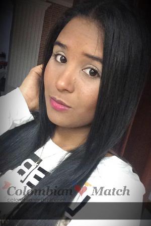 156027 - Saret Age: 32 - Colombia