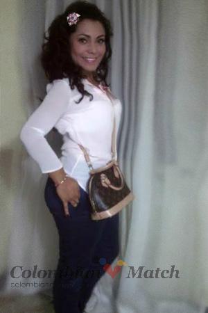 158172 - Linda Age: 38 - Colombia