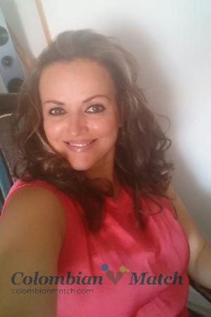 161373 - Luz Age: 57 - Colombia