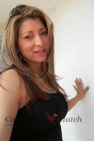 163082 - Kundry Age: 43 - Colombia