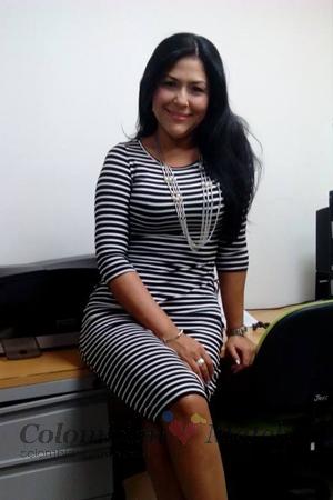 166200 - Karina Age: 45 - Colombia