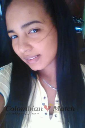 171057 - Jenifer Age: 29 - Colombia