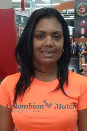 175039 - Jennifer Age: 39 - Colombia