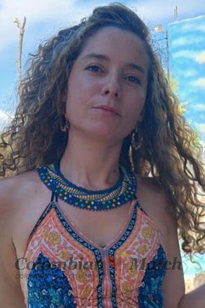 175482 - Shirley Age: 38 - Colombia