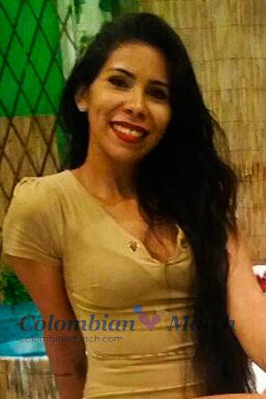 175632 - Suzane Age: 38 - Colombia