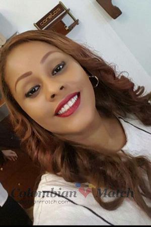 177101 - Luz Age: 46 - Colombia