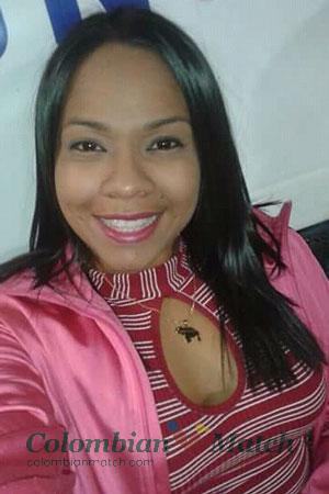 180623 - Angelica Age: 35 - Colombia