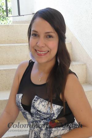 183079 - Leidy Age: 37 - Colombia