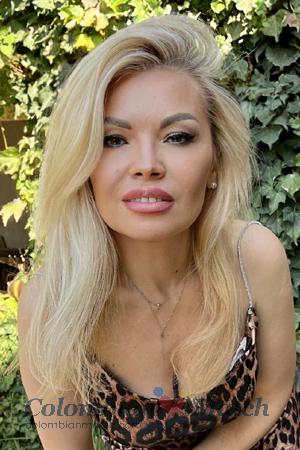 183383 - Ella Age: 51 - Ukraine