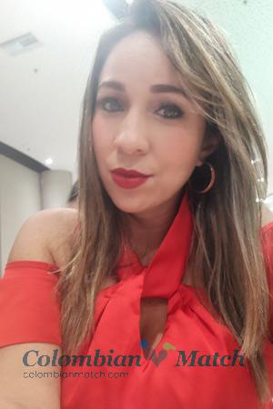 183435 - Lucia Age: 39 - Colombia