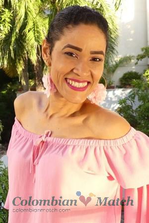 184090 - Dilsa Age: 49 - Colombia