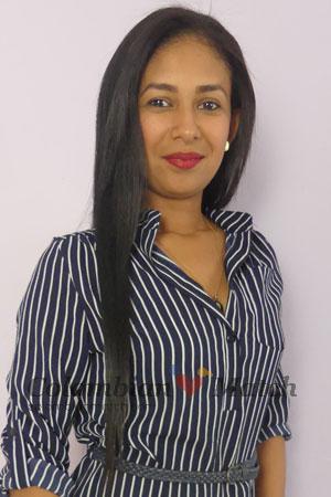 184685 - Yeris Age: 37 - Colombia