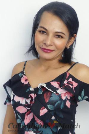 188919 - Adriana Age: 39 - Colombia