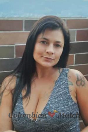 193143 - Isabel Age: 38 - Colombia