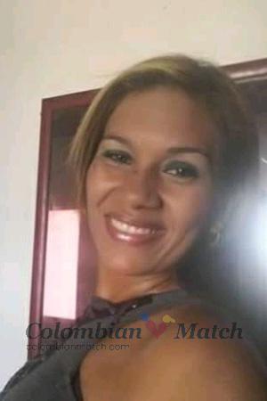 195148 - Carolina Age: 40 - Venezuela