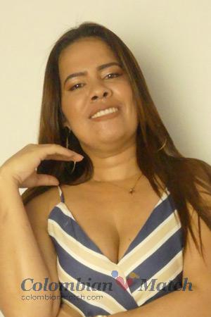 197736 - Vanessa Age: 40 - Colombia