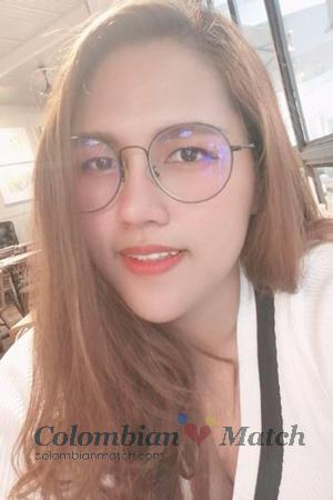 198343 - Chanaporn Age: 30 - Thailand