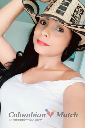 199226 - Yulieth Age: 34 - Colombia