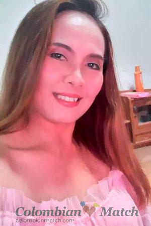 199874 - Kanokwan Age: 53 - Thailand