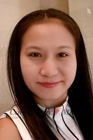 201168 - Udomporn Age: 44 - Thailand