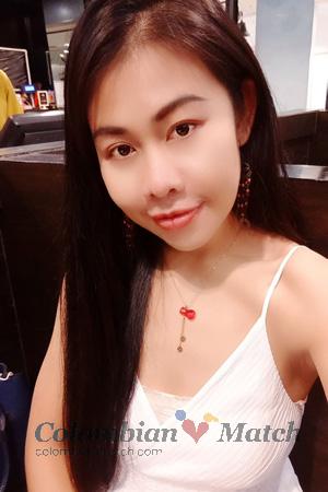 202327 - Bouphasili Age: 35 - Thailand