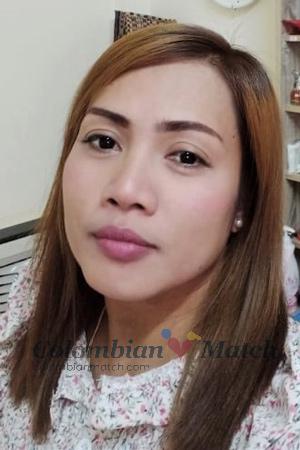 203402 - Nilawan Age: 42 - Thailand