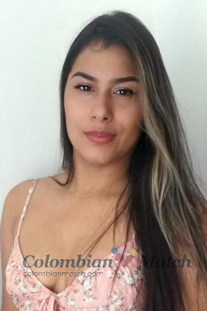 204013 - Angie Age: 30 - Colombia