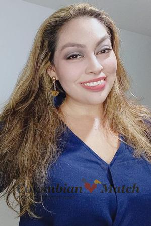 204925 - Wendy Age: 43 - Colombia