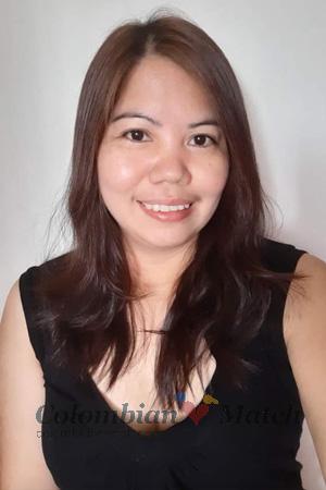 205260 - Lorifel Age: 44 - Philippines