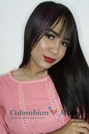 205906 - Luz Age: 25 - Colombia