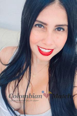 205913 - Jazybe Age: 34 - Colombia