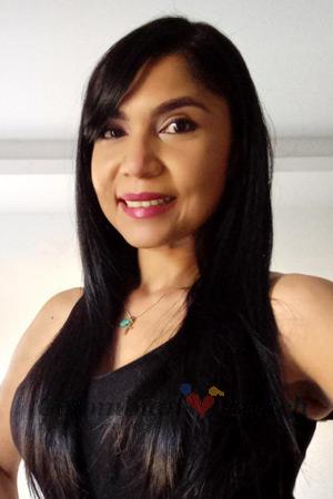 207623 - Johana Age: 41 - Colombia