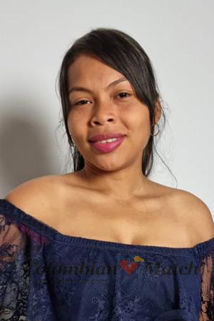 207624 - Carolina Age: 31 - Colombia