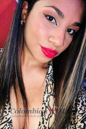 208180 - Gabriela Age: 30 - Peru