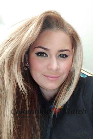 208854 - Andreina Age: 40 - Peru