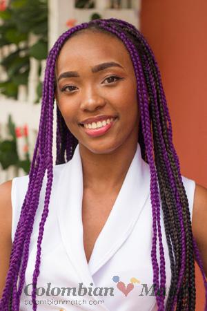 210137 - Dayra Age: 27 - Colombia