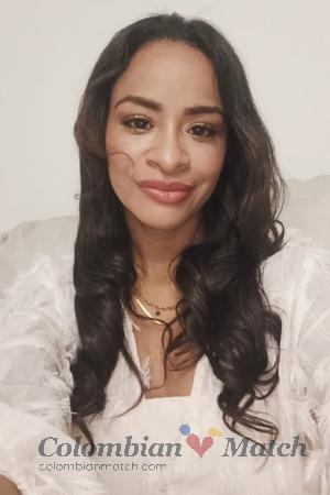210303 - Jhoselin Age: 36 - Colombia