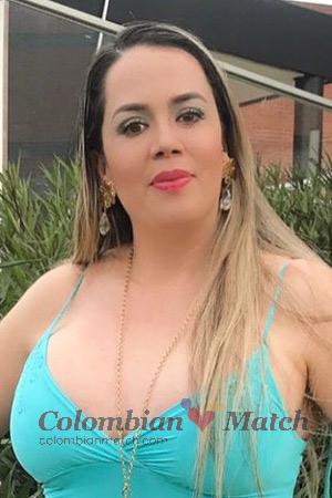 210422 - Tania Age: 44 - Colombia