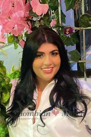 210695 - Andrea Age: 29 - Colombia