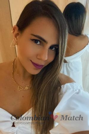 211868 - Daniela Age: 30 - Colombia