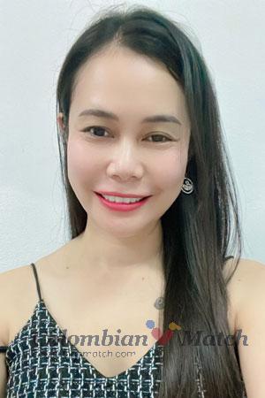 213045 - Chatchayada Age: 40 - Thailand