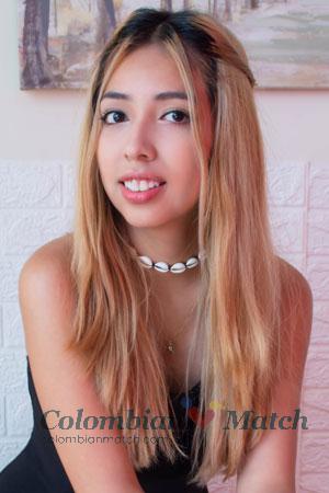 213334 - Arely Age: 21 - Peru