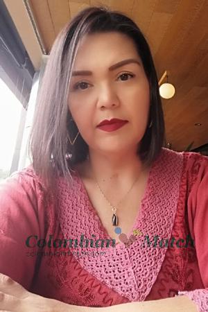 213437 - Claudia Age: 50 - Colombia