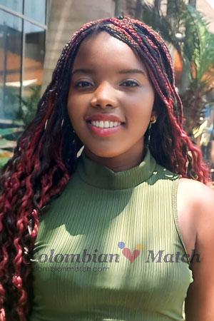 213613 - Liliana Age: 27 - Colombia