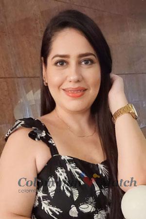 213622 - Hilary Age: 37 - Colombia