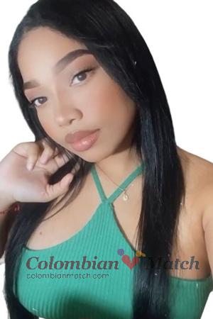 213751 - Stefany Age: 22 - Colombia