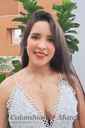 214158 - Nohelys Age: 28 - Colombia